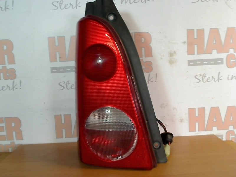 Achterlicht Links Opel Agila (A) (2004-07/2007-12), Gebruikt, Bahnhofsplatz, Rüsselsheim am Main 65423, , Duitsland, Opel, Opel Automobile GmbH