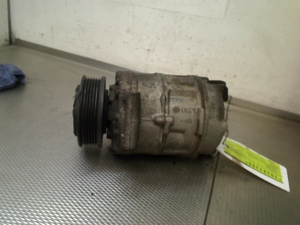 Airco Pomp Volkswagen Transporter T5 2010 7E0820803F, Auto-onderdelen, Gebruikt, Volkswagen, Volkswagen AG, Kundenbetreuung@volkswagen.de