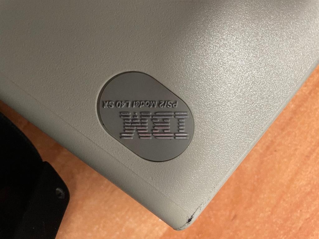 laptop IBM PS2 L40SX   oldtimer, Computers en Software, Ophalen, Gebruikt, 10 inch of minder, IBM