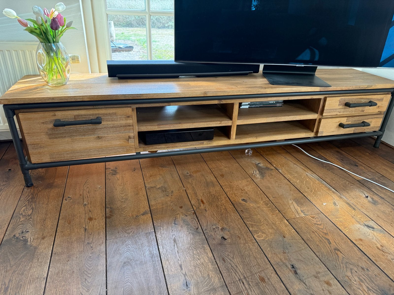 Prachtig mangohouten tv-meubel - 220x45x46h, Ophalen, Zo goed als nieuw, 200 cm of meer, Minder dan 100 cm