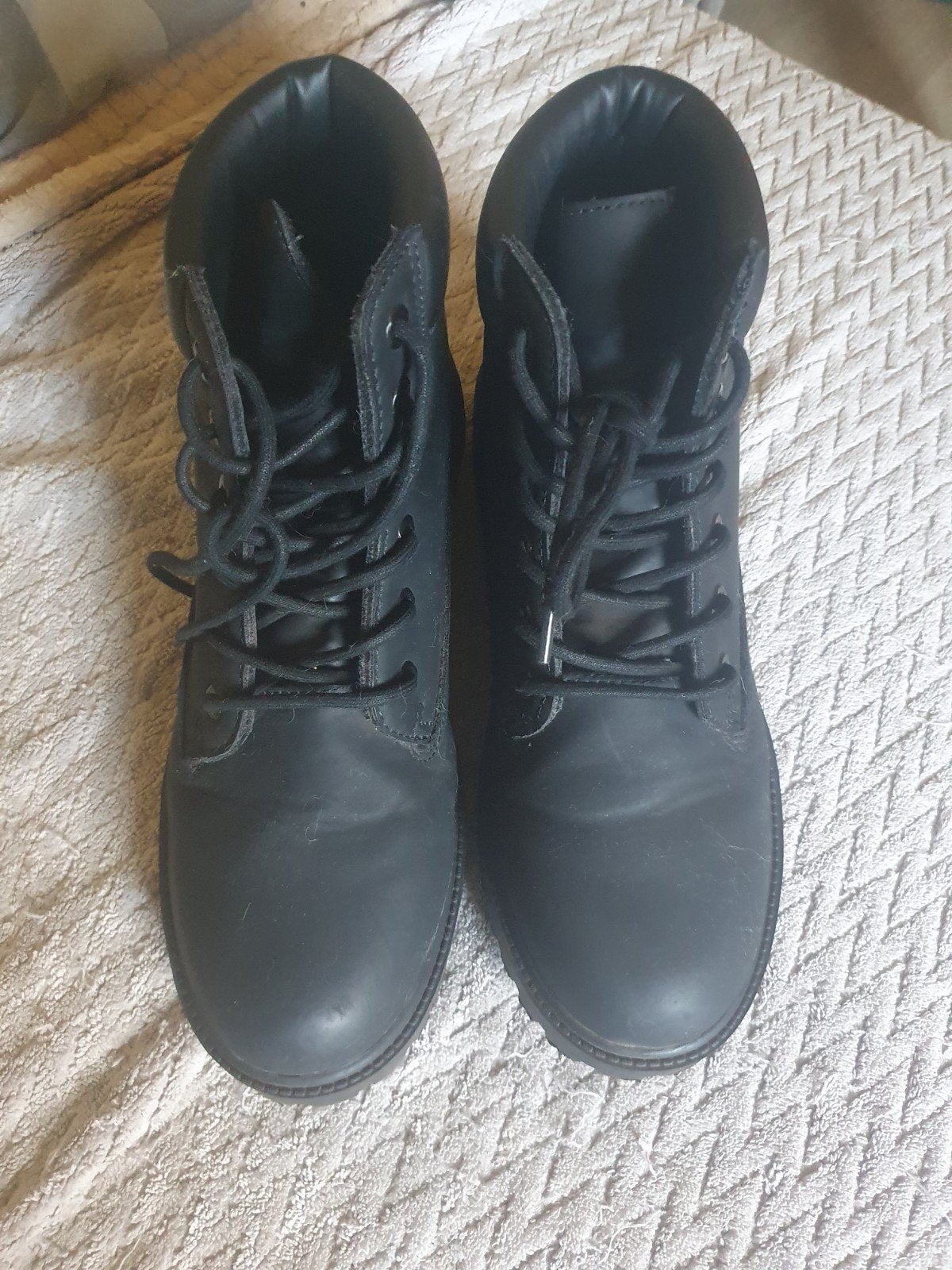 Zwarte New Yorker  Concept of Survival Boots - Maat 45, Concept of Survival, Zwart, Boots, Ophalen of Verzenden