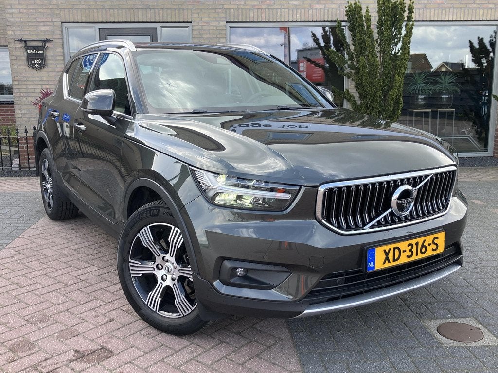 Volvo XC40 2.0 T4 Inscription | 380º camera | Leder | 12 MN, Auto's, Volvo, Automatische klimaatregeling, 15 km/l, Euro 6, 1969 cc