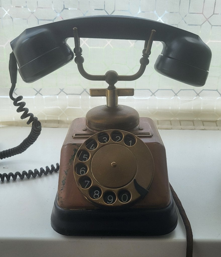 Telefoon uit jaren '50 of '60, Telecommunicatie, Vaste telefoons | Niet Draadloos, Ophalen, Gebruikt, Met draaischijf