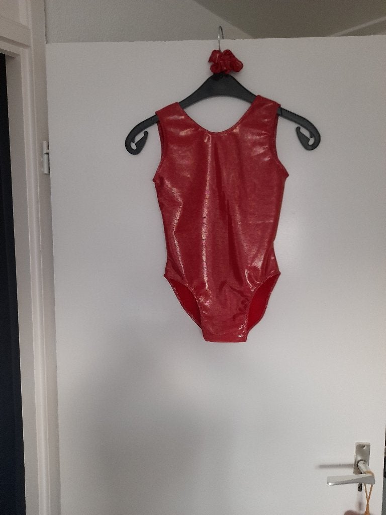 Nieuw!! Turnpakje maat 140, Nieuw, Turnpak(je), Rood, Kindermaat 122 t/m 140