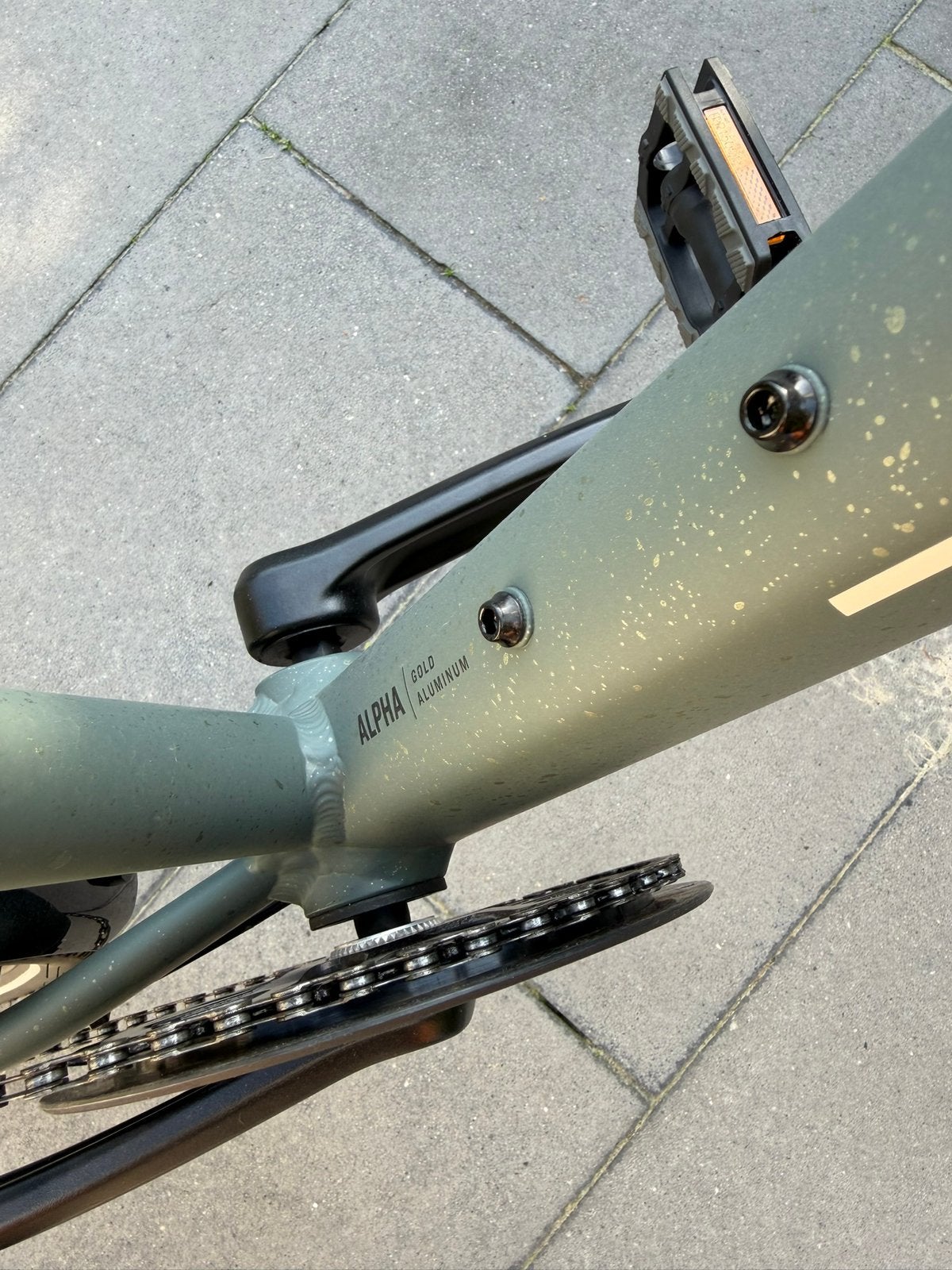 Foto 13 van stadsfiets FX Sport AL Equipped Midstep licht groen. Mt M.