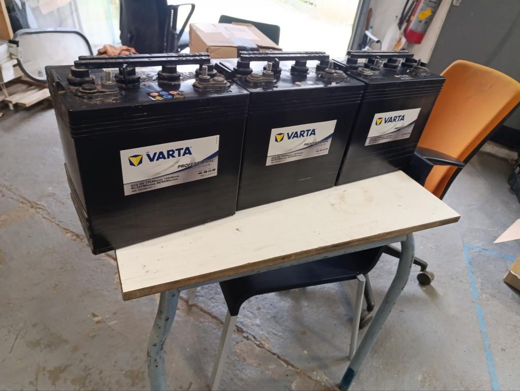 Varta Professional Deep Cycle Accu 8V 170Ah / 24v, Auto-onderdelen, Accu's en Toebehoren, Ophalen, Nieuw