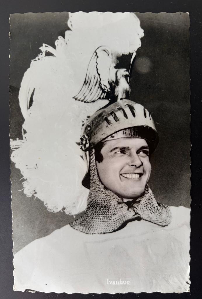 Ansichtkaart Roger Moore als Ivanhoe 1963, Verzamelen, Ophalen of Verzenden, 1960 tot 1980, Gelopen, Sterren en Beroemdheden