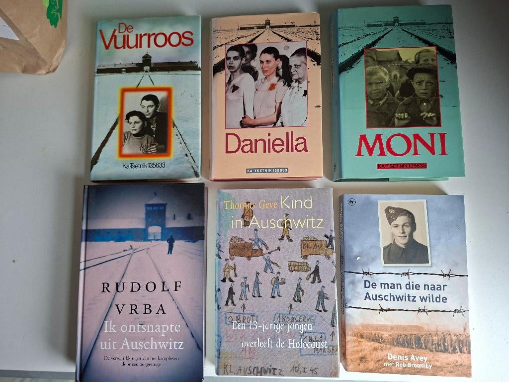 wereldberoemde boeken over auschwitz, Boeken, Zo goed als nieuw, Algemeen, Ophalen, Tweede Wereldoorlog