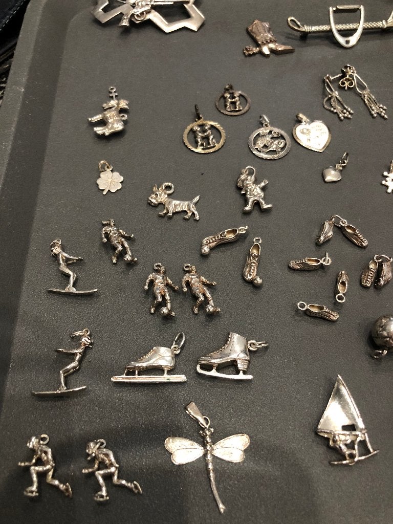 zilveren bedels en kettigen, Sieraden, Tassen en Uiterlijk, Overige merken, Ophalen of Verzenden, Zo goed als nieuw, 4 bedels of meer