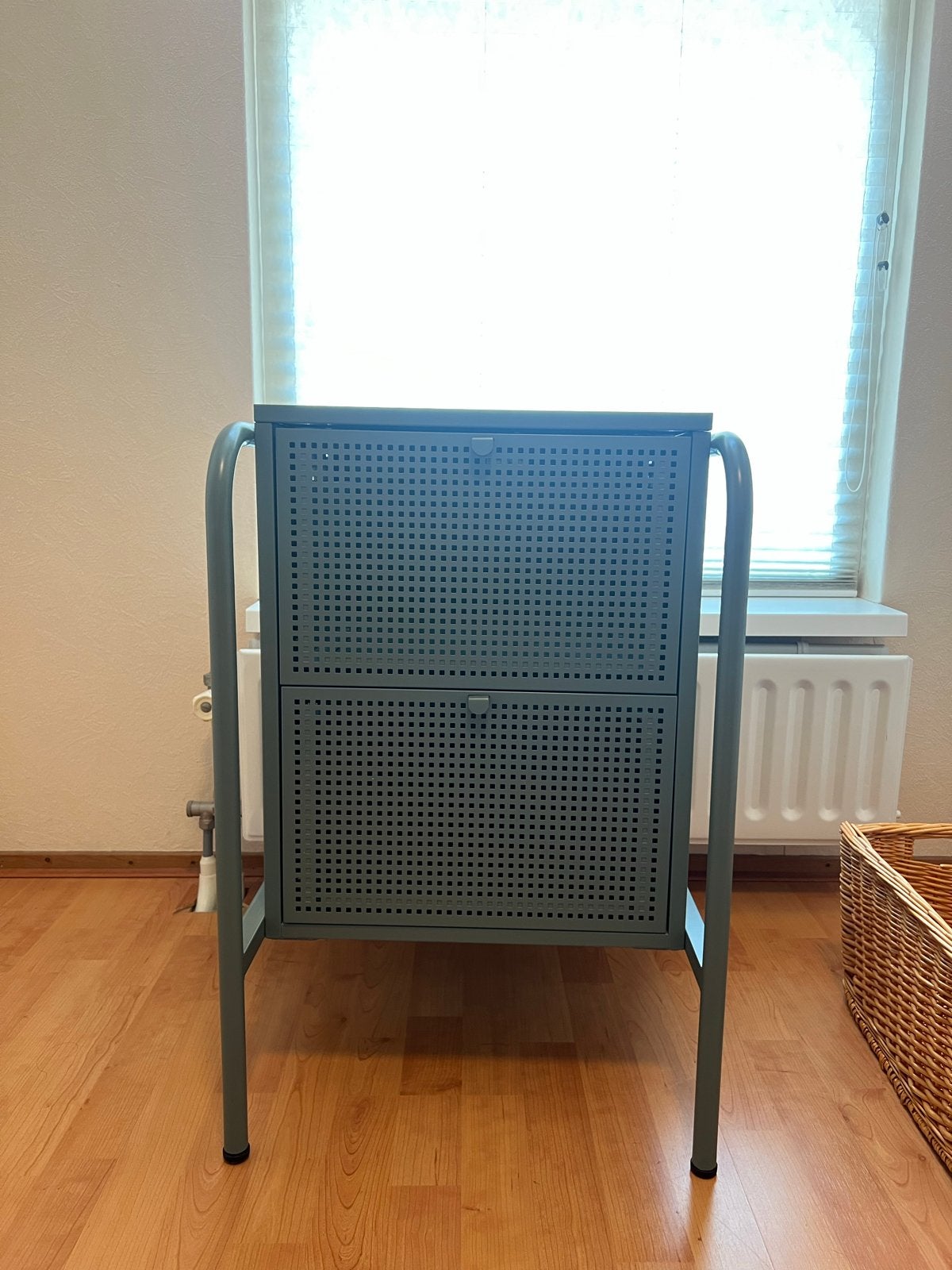IKEA NIKKEBY nachtkastjes /Ladekast/Opbergkast - Groen, Ophalen, Zo goed als nieuw