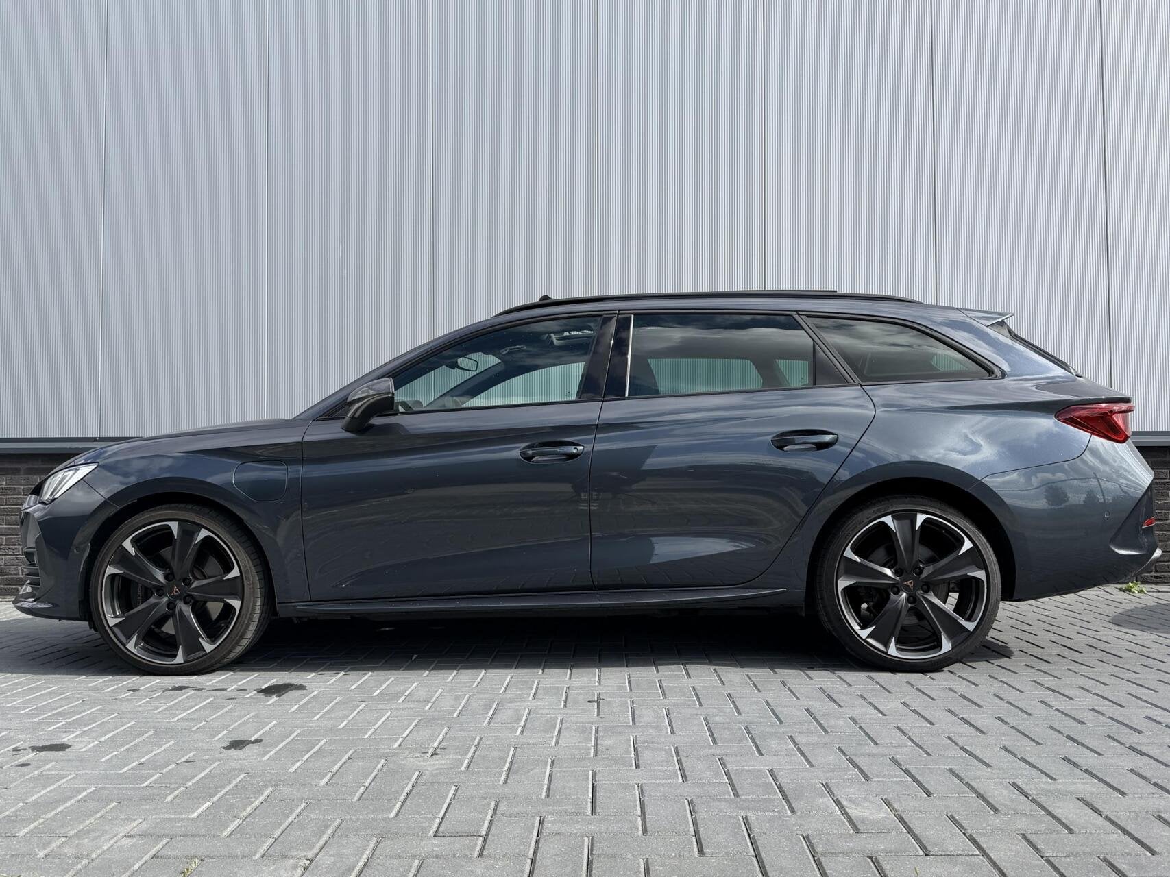 Seat Leon Sportstourer 1.4 TSI eHybrid PHEV VZ Performance|P, Auto's, Gebruikt, Euro 6, 4 cilinders, Leon