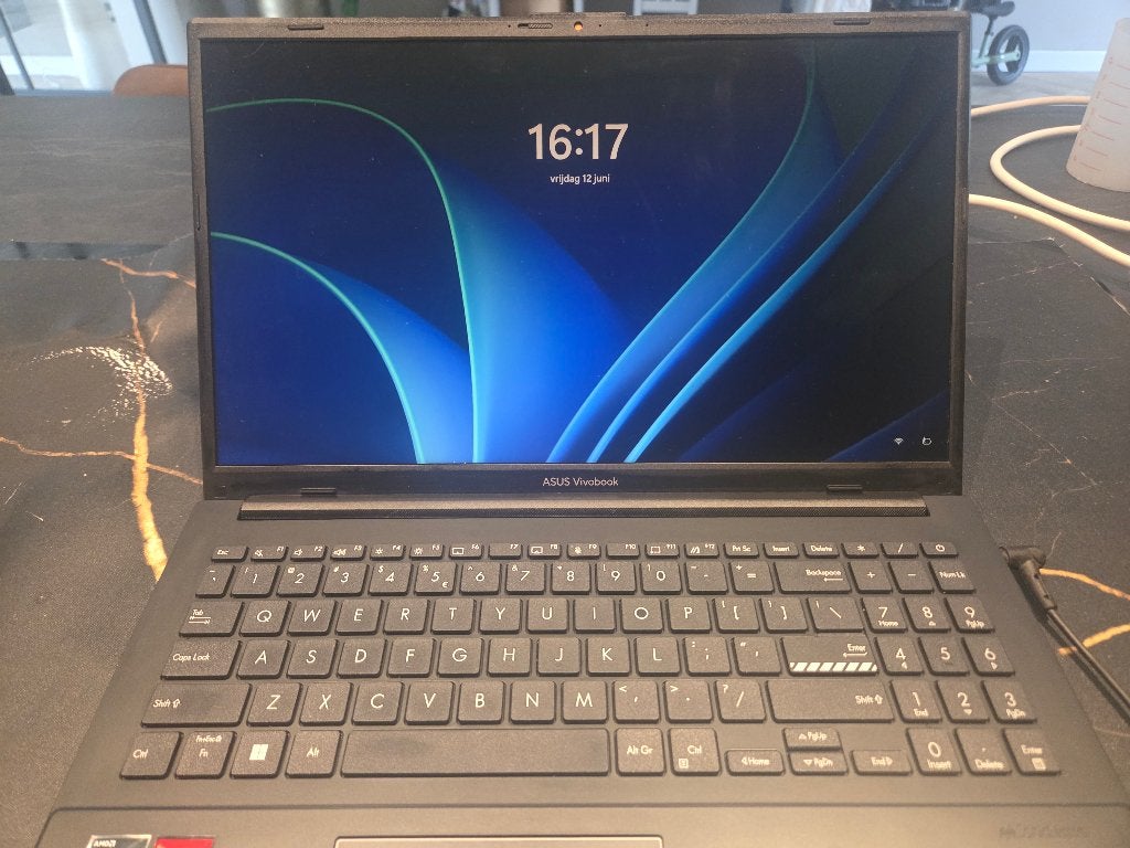 Asus laptop, Computers en Software, Windows Laptops, Ophalen, 2 tot 3 Ghz, 8 GB, Asus vivibook