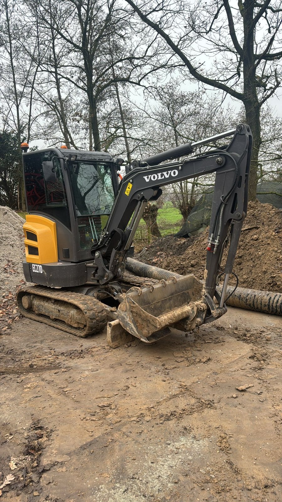 Volvo EC27D | 2019 | 3.205 uur | Zeer nette staat, Ophalen, Graafmachine