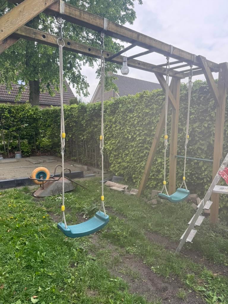 2 zitjes voor schommel, Ophalen, Zo goed als nieuw, Schommel