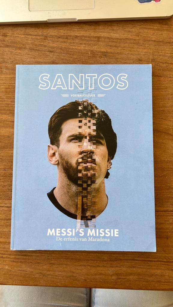 Santos | Messi’s missie - De erfenis van Maradona, Ophalen of Verzenden, Gebruikt, Buitenlandse clubs, Boek of Tijdschrift