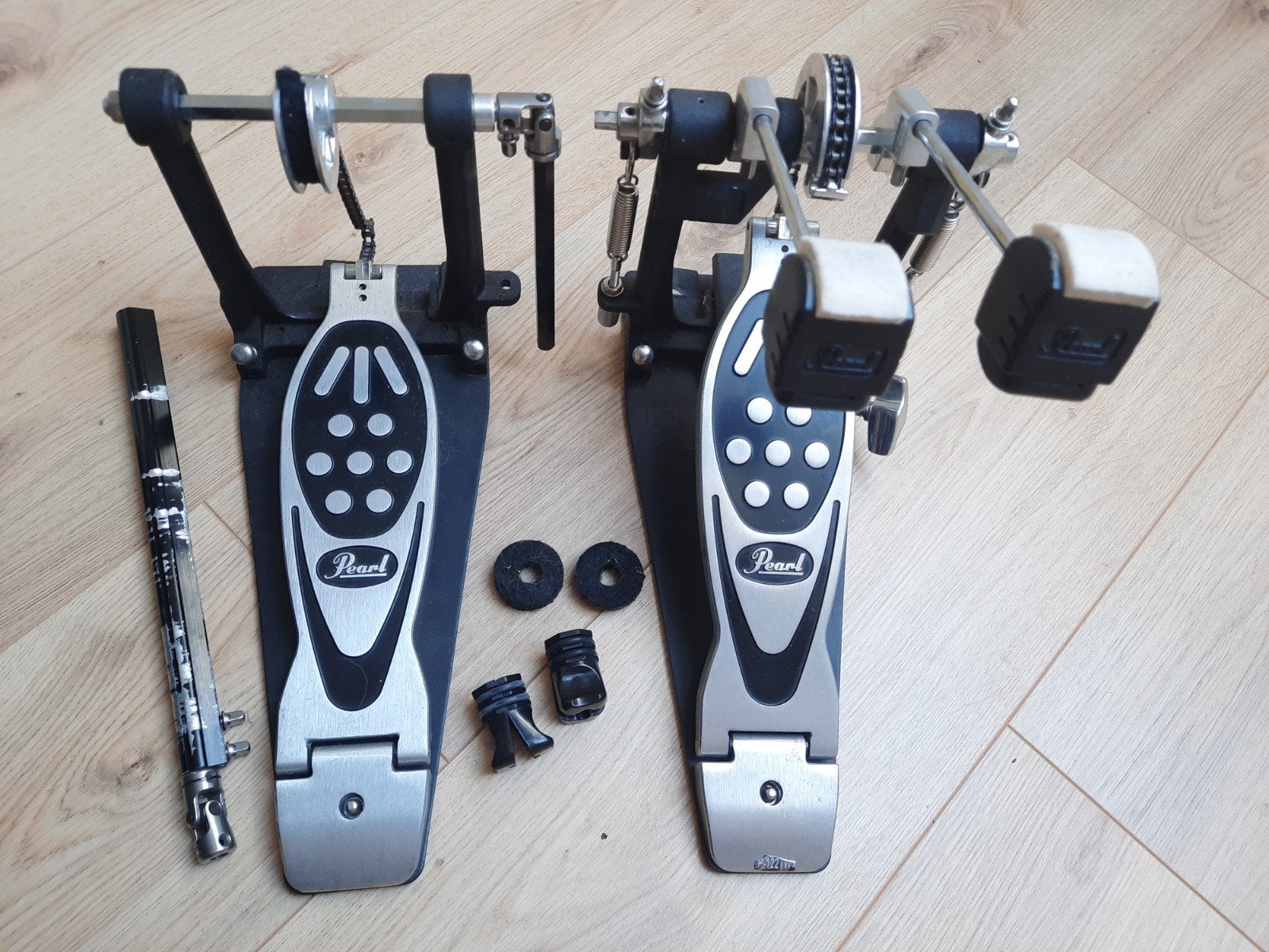 Dubbel bass pedaal van pearl, Ophalen of Verzenden, Gebruikt, Pearl