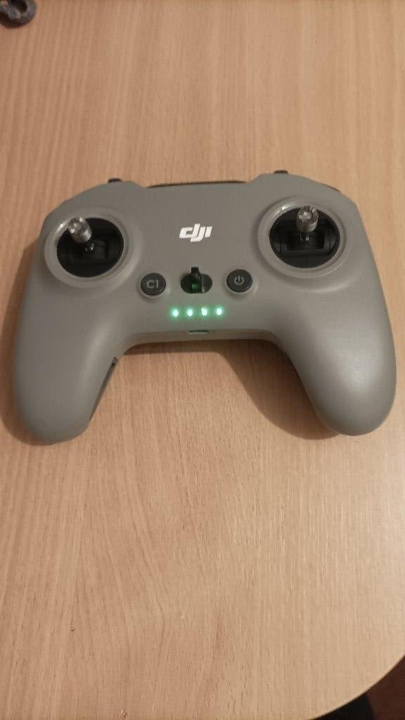 DJI FPV Controller Type 3, Nieuwstaat, 95€, Ophalen, Zo goed als nieuw, DJI