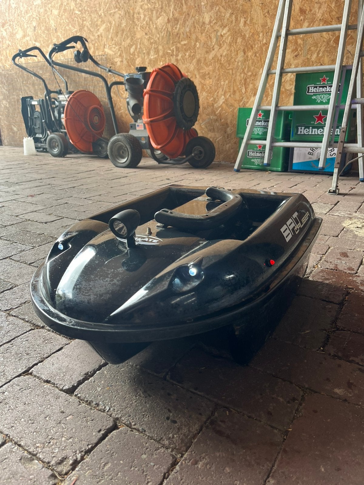 Voerboot met toslon tf500 dieptemeter, Ophalen, Gebruikt, Overige typen