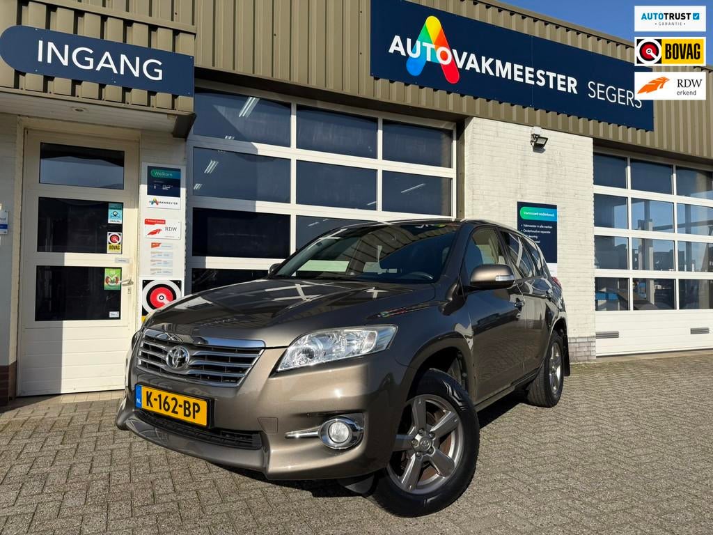 Toyota RAV4 2.0 VVTi X-Style 2WD|Trekhaak|Goed onderhouden|, Auto's, Toyota, Euro 5, Stof, Gebruikt, Zwart