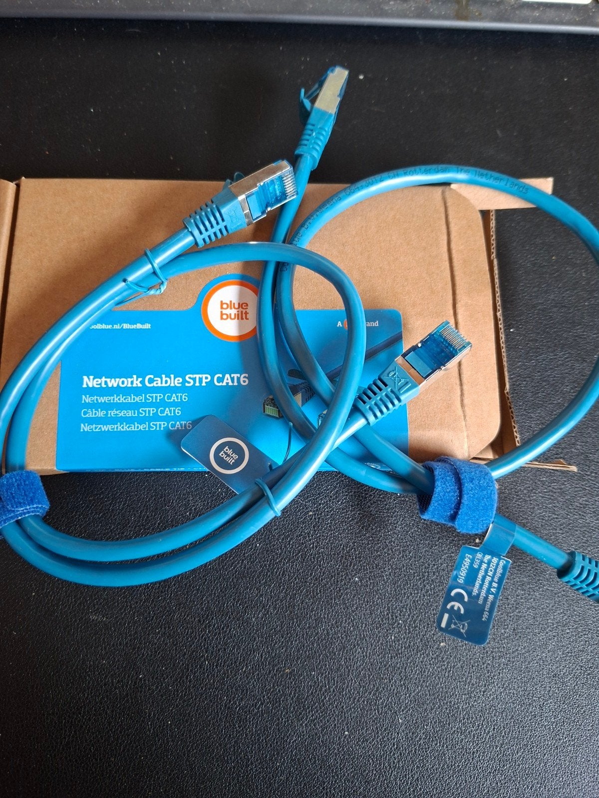 BlueBuilt Netwerkkabel STP CAT6 - Nieuw - 2 stuks 50 cm, Computers en Software, Pc- en Netwerkkabels, Ophalen of Verzenden
