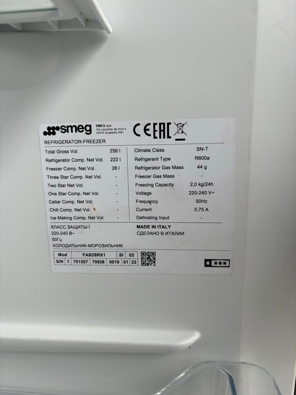 Smeg FAB28RX1 Koelkast met vriesvak - Zilver A++, Ophalen, 200 liter of meer, Zo goed als nieuw, Energieklasse A of zuiniger