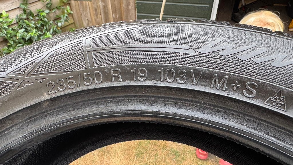 4 Vredestein Wintrac Pro Winterbanden 235/50 R19 103V XL, Gebruikt, Winterbanden, 235 mm, Band(en)