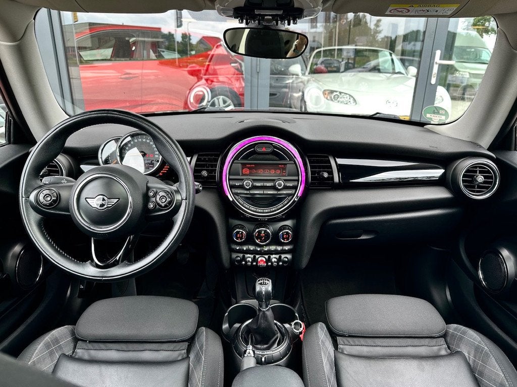 MINI Mini 1.5 136pk Cooper Chili | Cooper S Pakket | Pano |, Auto's, Mini, 136 pk, Gebruikt, 4 stoelen, Leder en Stof