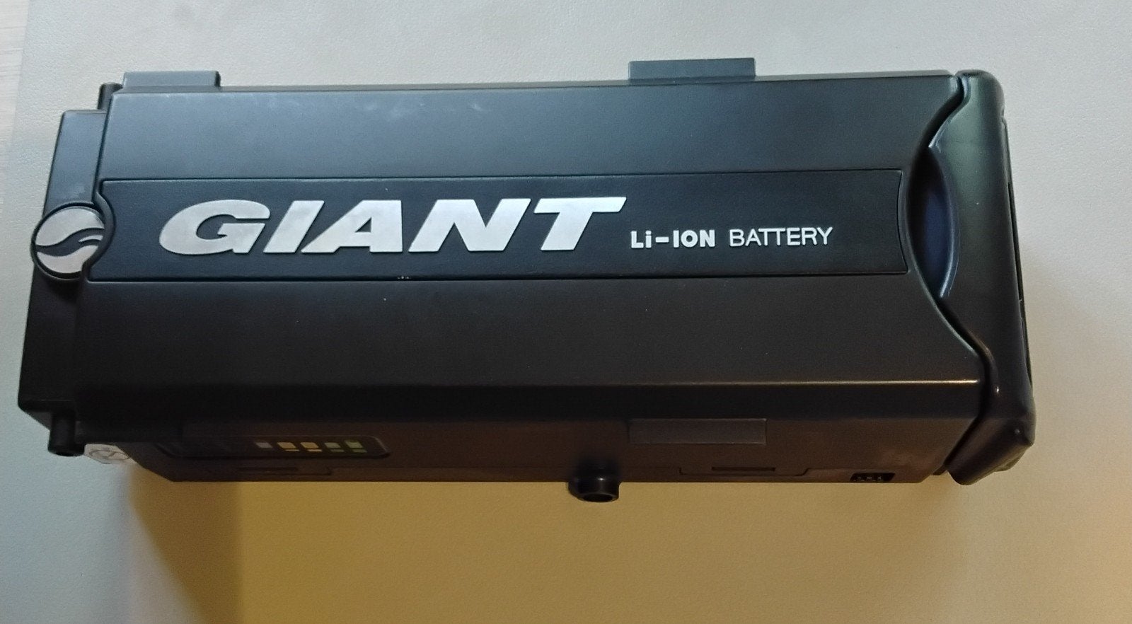 Giant Twist 36V accu, Gebruikt