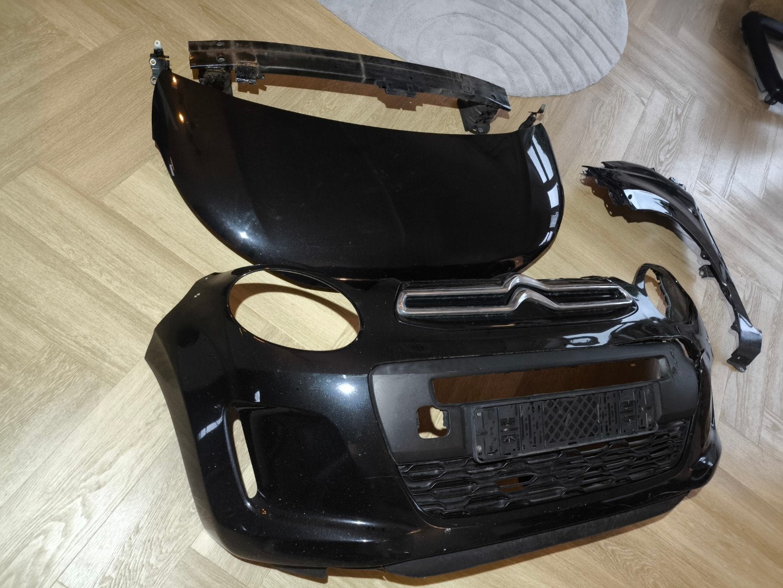 Citroën C1 voorbumper, motorkap, spatscherm 2014-2023 zwart, Ophalen of Verzenden, Voor, Citroën, Motorkap