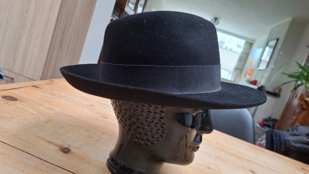 Lacerne Humphrey Bogart Hoed - Zwart, Maat 58, Ophalen of Verzenden, Zo goed als nieuw, Lacerne, Hoed