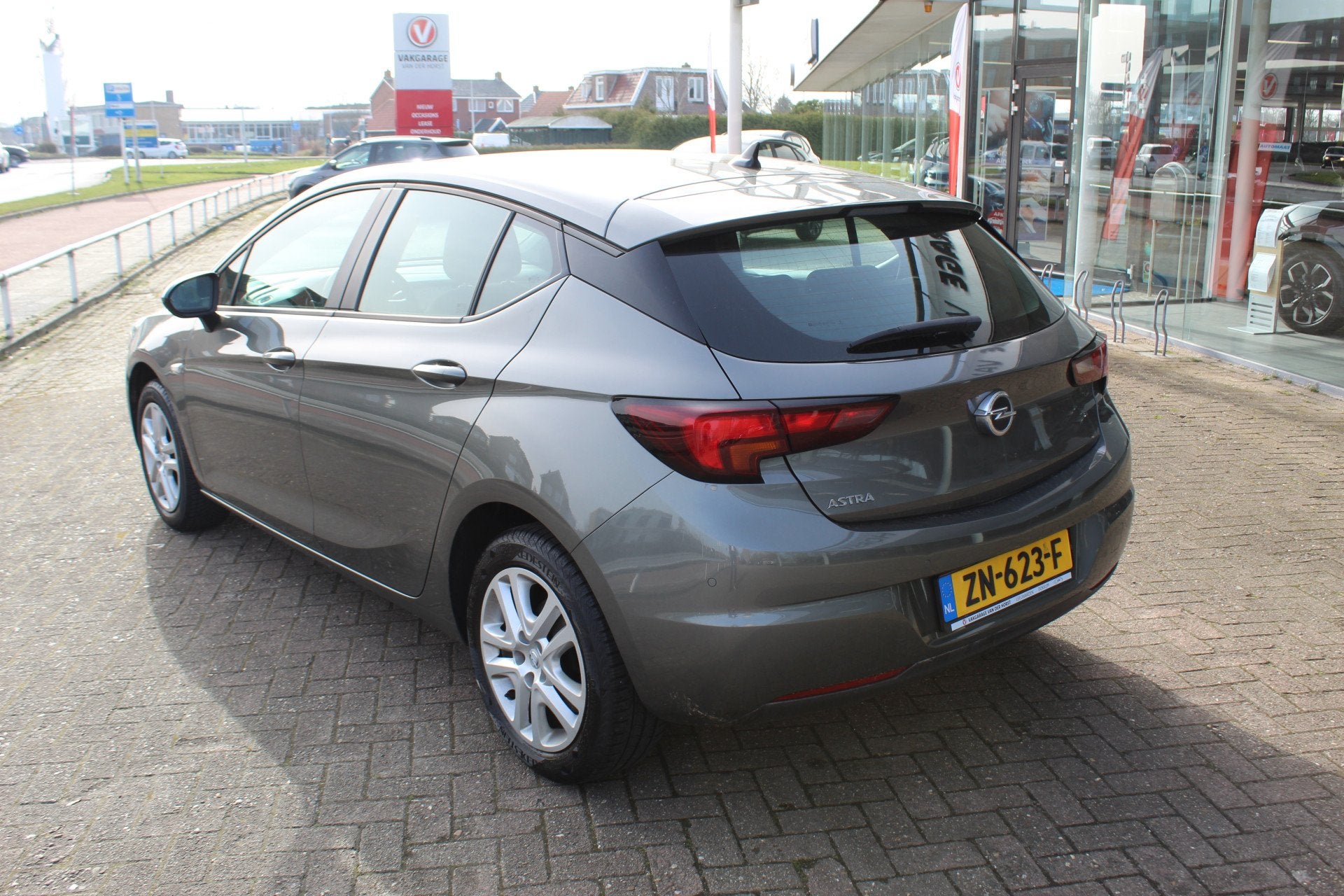 Opel Astra 1.0 Turbo Online Edition 5deurs , zeer nette auto, Auto's, 12 maanden, Stof, Gebruikt, 610 kg