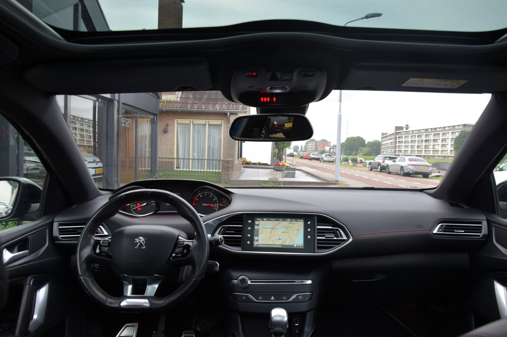 Peugeot 308 1.2 PureTech Blue Lease GT-line, Voorwielaandrijving, Gebruikt, Euro 6, Blauw