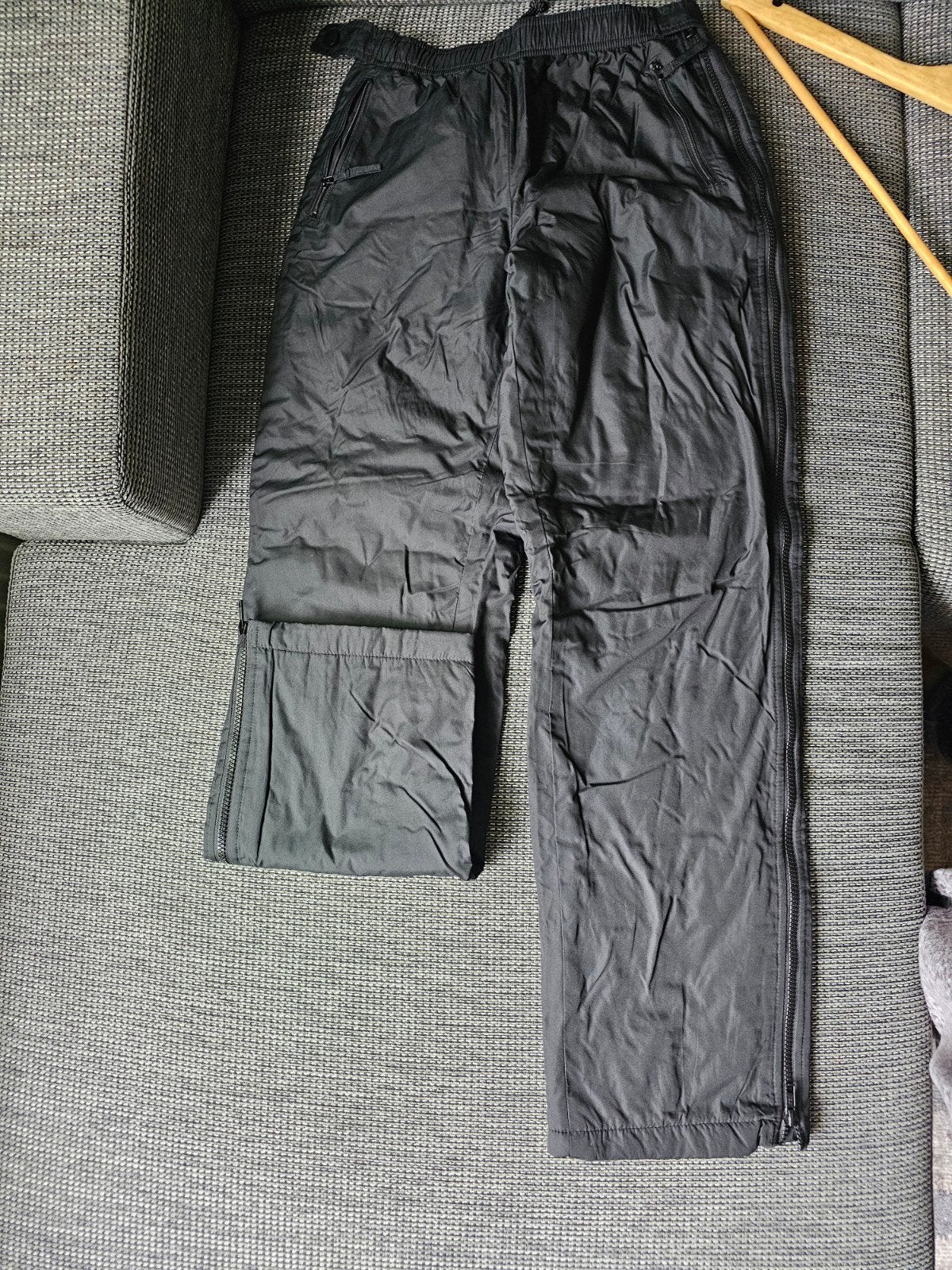 Zwarte skibroek - Tribute - Maat 34 (XS), Kleding | Dames, Wintersportkleding, Broek, Ophalen of Verzenden, Gedragen, Tribute