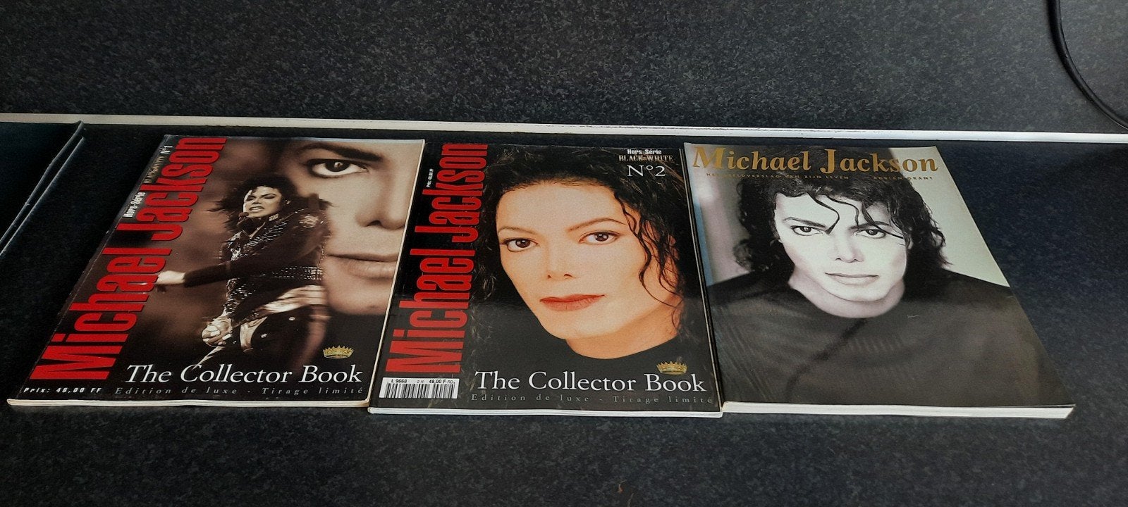 3 boeken over Michael Jackson, Ophalen of Verzenden, Personen