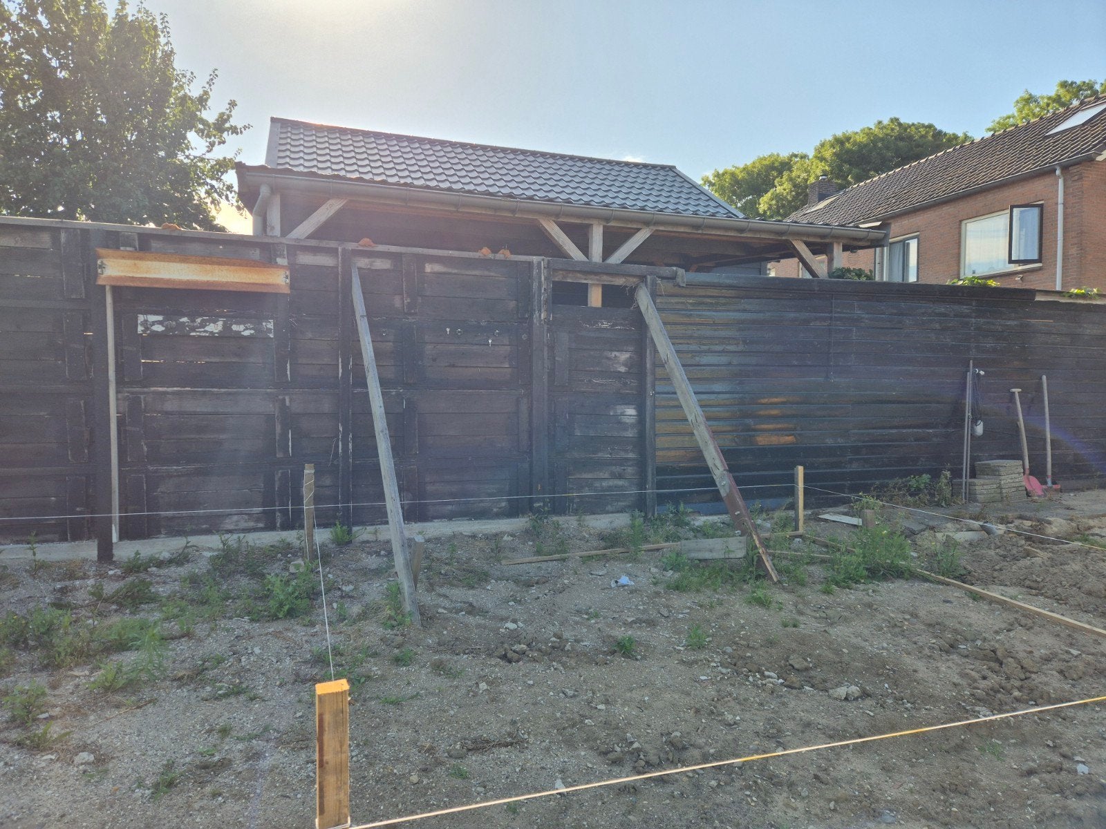 Unieke schutting van scheepsluiken - Robuust en duurzaam, Tuin en Terras, Schuttingen, Ophalen, Hout, Minder dan 3 meter, 2 meter of meer