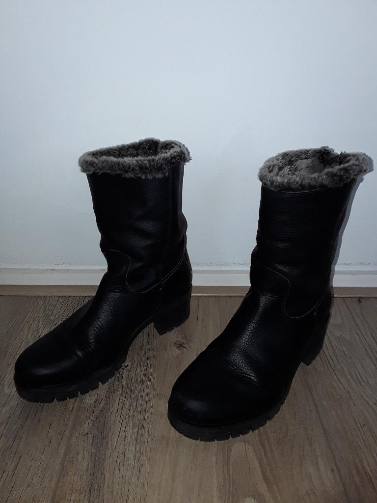 Panama Jack Zwarte Laarzen Met Bont Maat 40, Kleding | Dames, Schoenen, Hoge laarzen, Zwart, Ophalen of Verzenden, Zo goed als nieuw