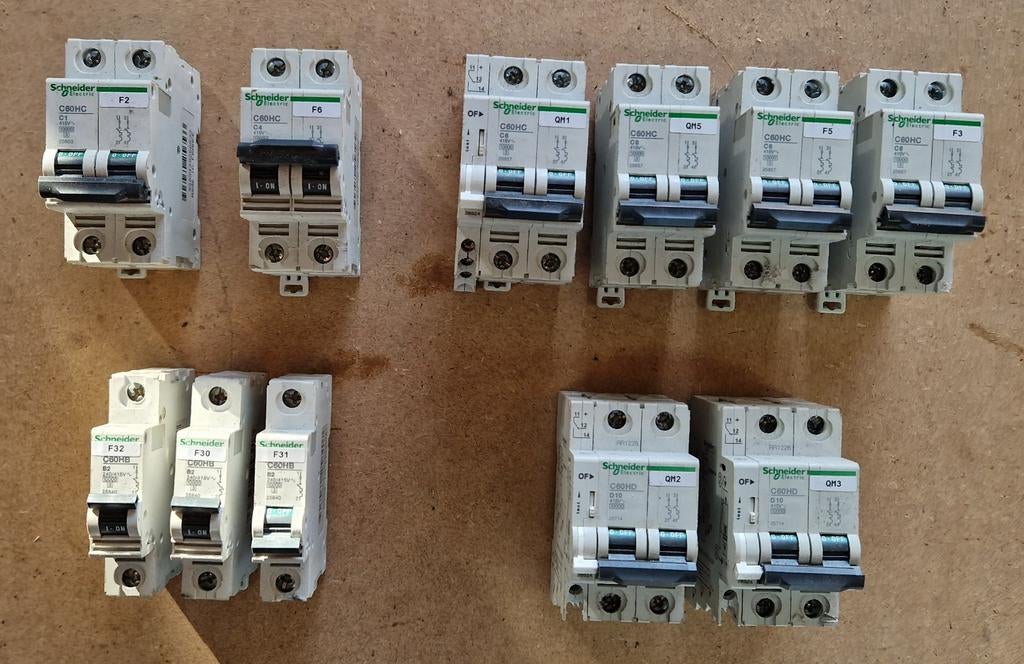 11x Schneider Automaat Schakelaar, Ophalen of Verzenden