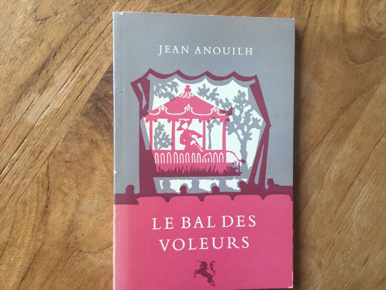 Jean Anouilh, Le bal des voleurs, Ophalen of Verzenden, Zo goed als nieuw, Fictie