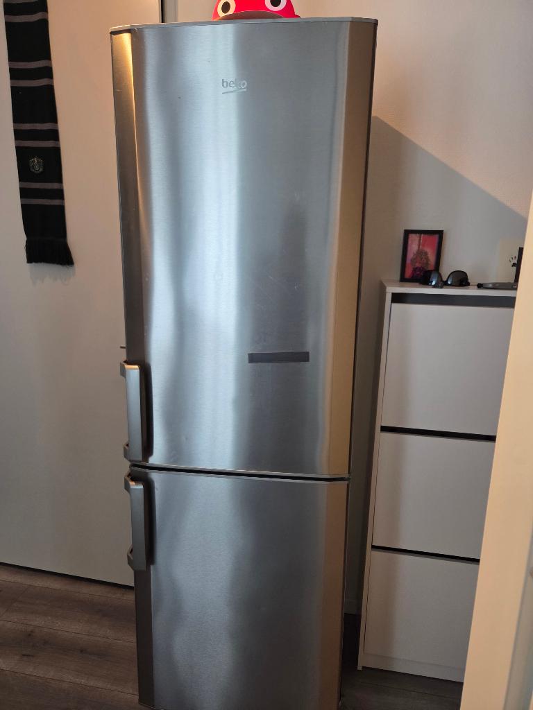 Beko CS234020X koelkast, Witgoed en Apparatuur, Koelkasten en IJskasten, Gebruikt, Met vriesvak, 200 liter of meer, 160 cm of meer