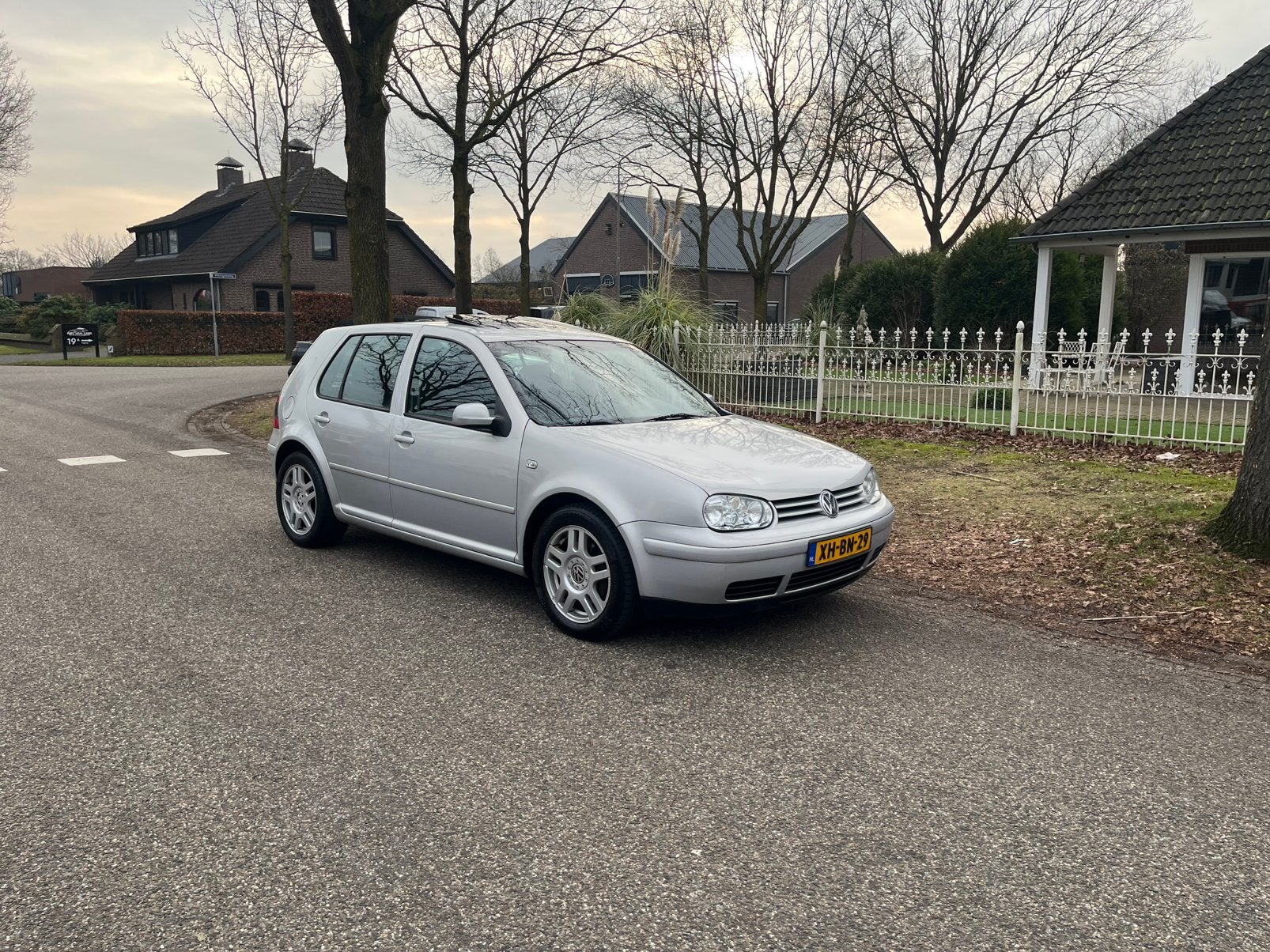Volkswagen Golf 1.8-5V Turbo GTI Recaro, 150Pk, Nieuwe APK.., Stof, Zwart, Elektrische ramen, Origineel Nederlands