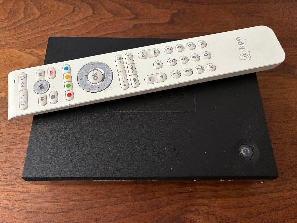 Arris VIP2952 V2 internet TV ontvanger, Ophalen of Verzenden, Zo goed als nieuw, Decoder
