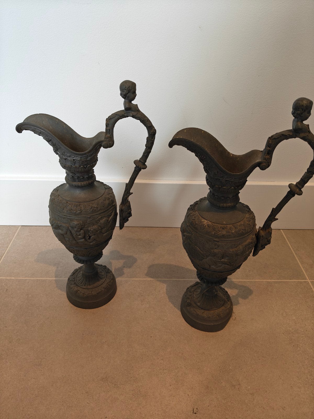 2 tinnen vaasjes circa 100 jaar oud, Antiek en Kunst, Antiek | Koper en Brons, Ophalen