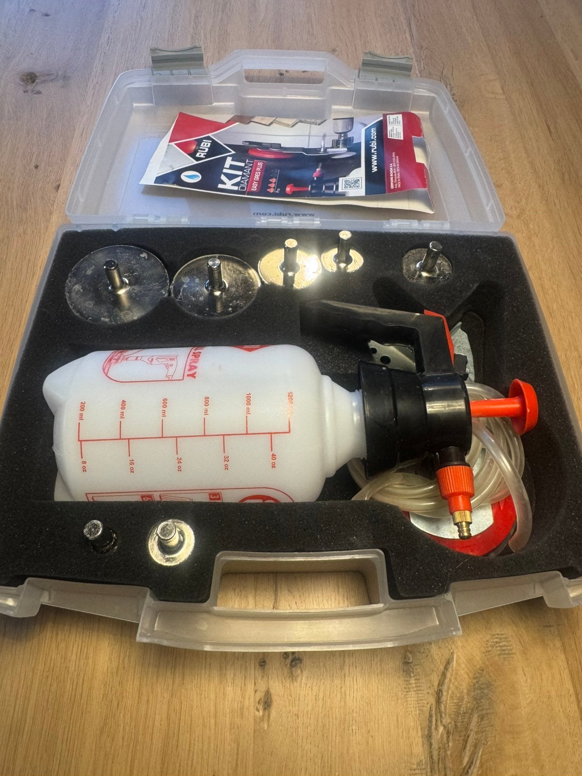 Rubi Easy Gres tegelboren set PLUS nieuwstaat, Ophalen of Verzenden, Zo goed als nieuw