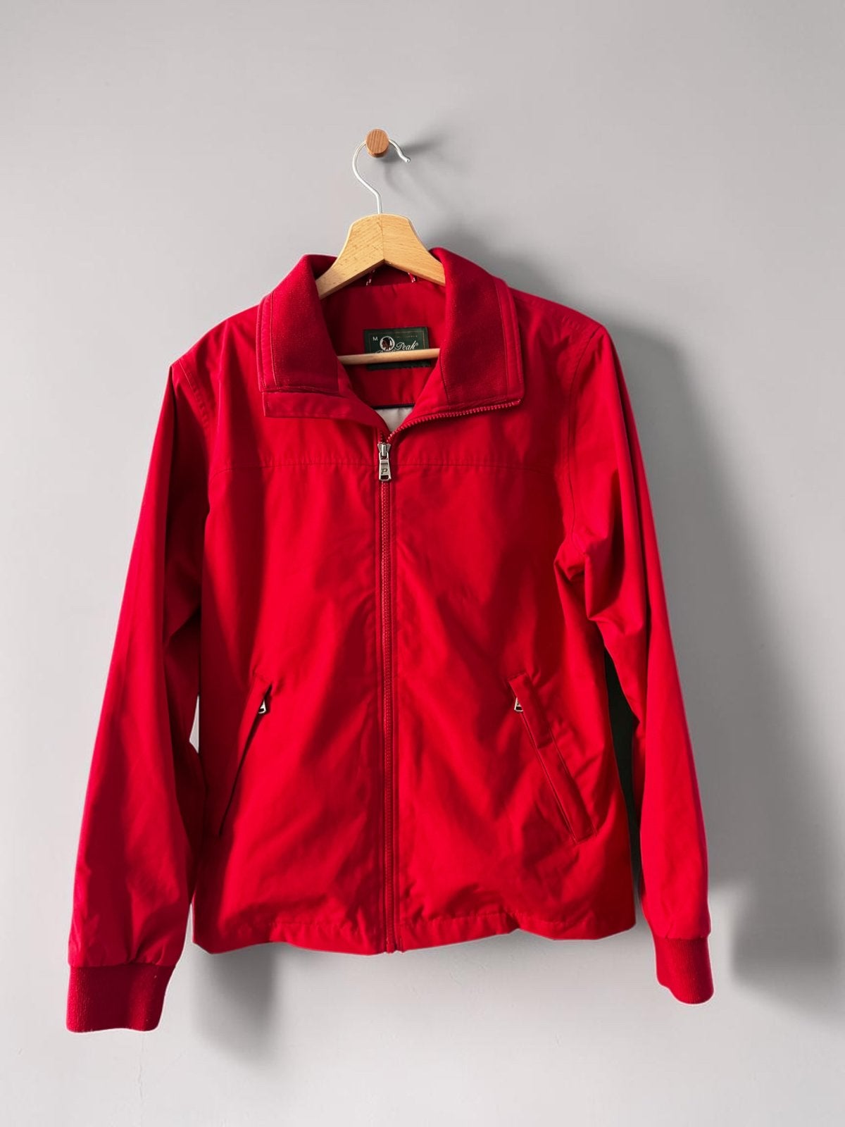 Peak Performance HIPE zomerjas jack jas rood M medium 38, Ophalen of Verzenden, Zo goed als nieuw, Maat 38/40 (M), Rood