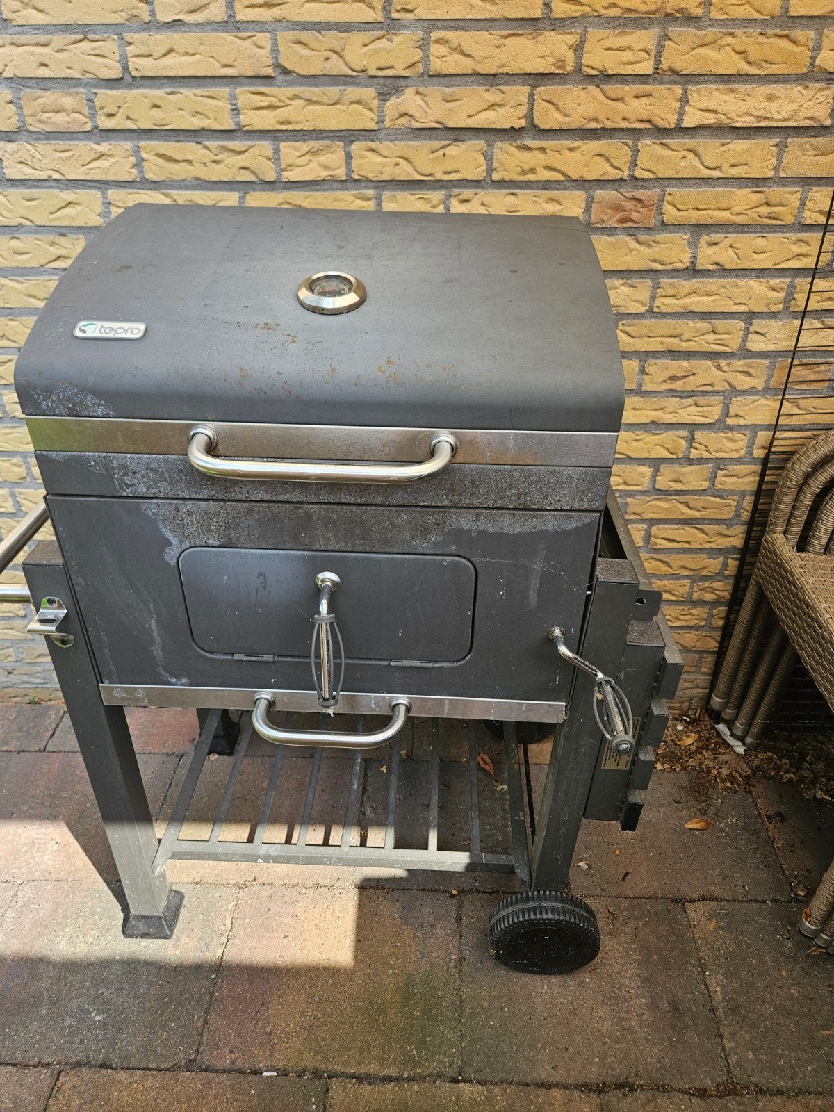 Houtskoolbarbecue, Ophalen, Gebruikt