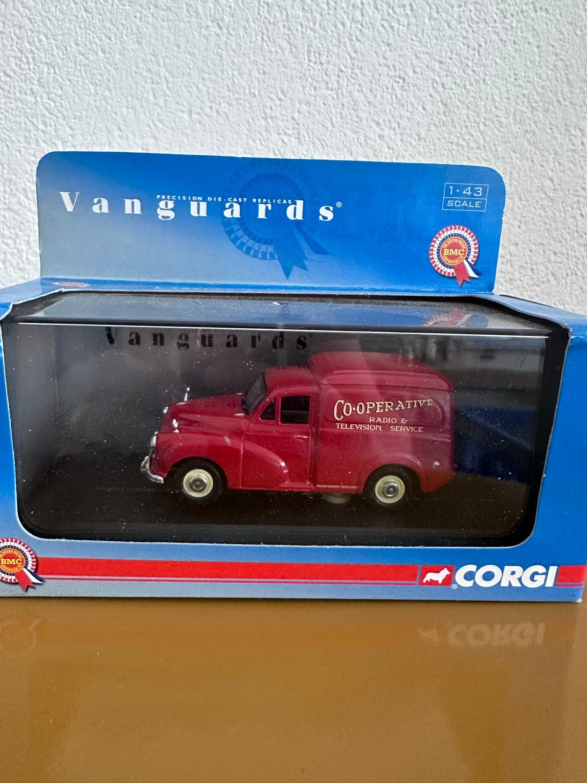 Vanguards Corgi Morris Minor Van Co-Operative 1:43, Ophalen of Verzenden, Nieuw, Bus of Vrachtwagen, Vanguards
