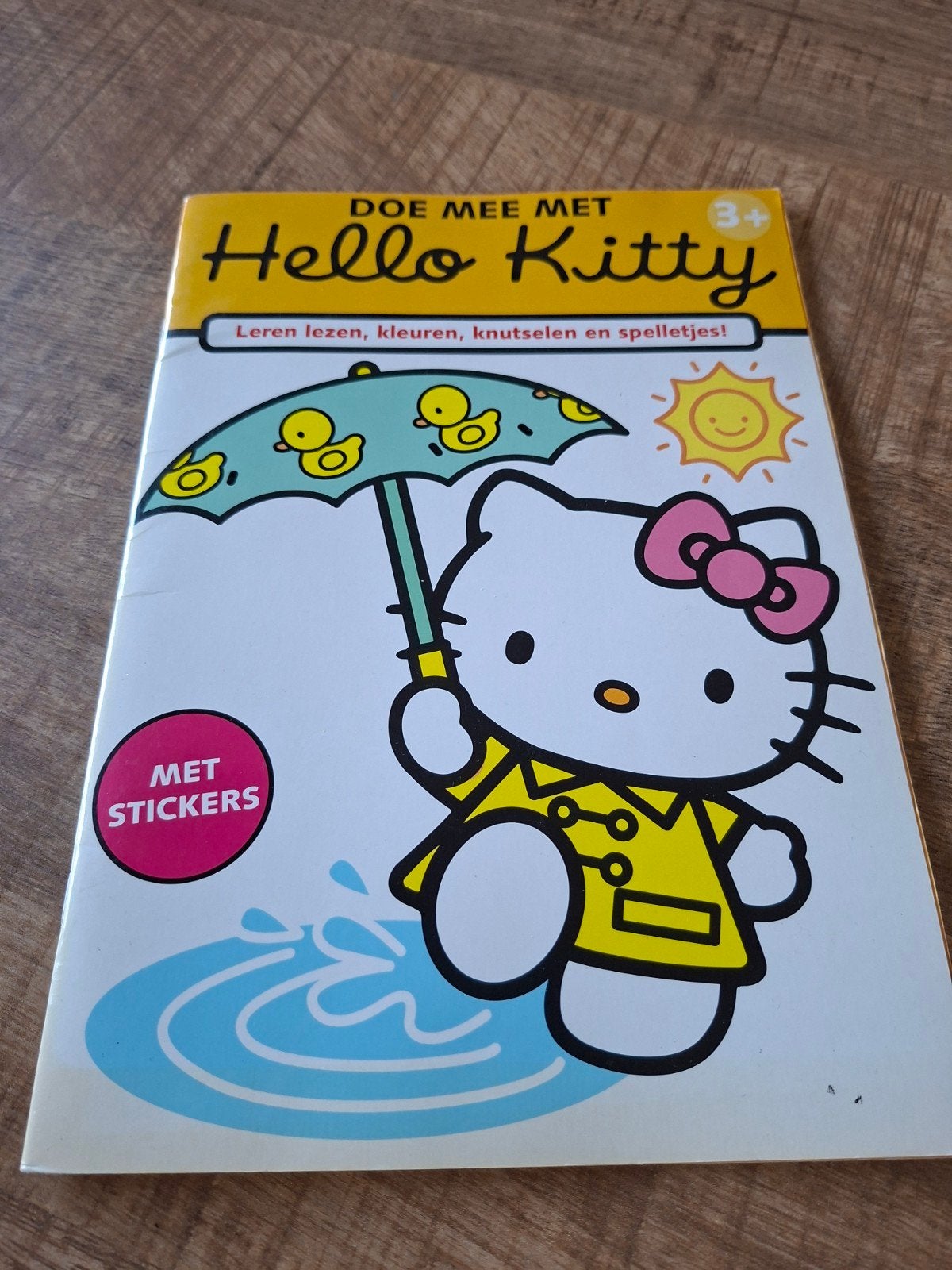 Doeboek doe mee met hello kitty met stickers, Ophalen of Verzenden, 3 tot 4 jaar