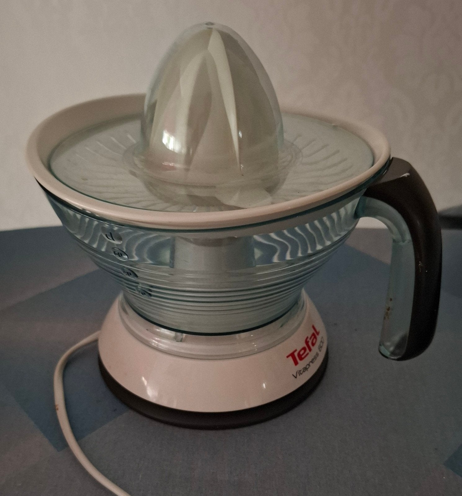 Tefal Vitapress 600 citruspers - Nieuw (zonder doos), Nieuw, Ophalen of Verzenden, Vaatwasserbestendig, Minder dan 1 liter
