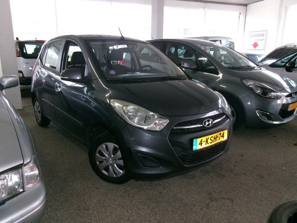 Hyundai i10 1.0 Black pack (bj 2013), Auto's, Voorwielaandrijving, Euro 5, Gebruikt, 31 €/maand