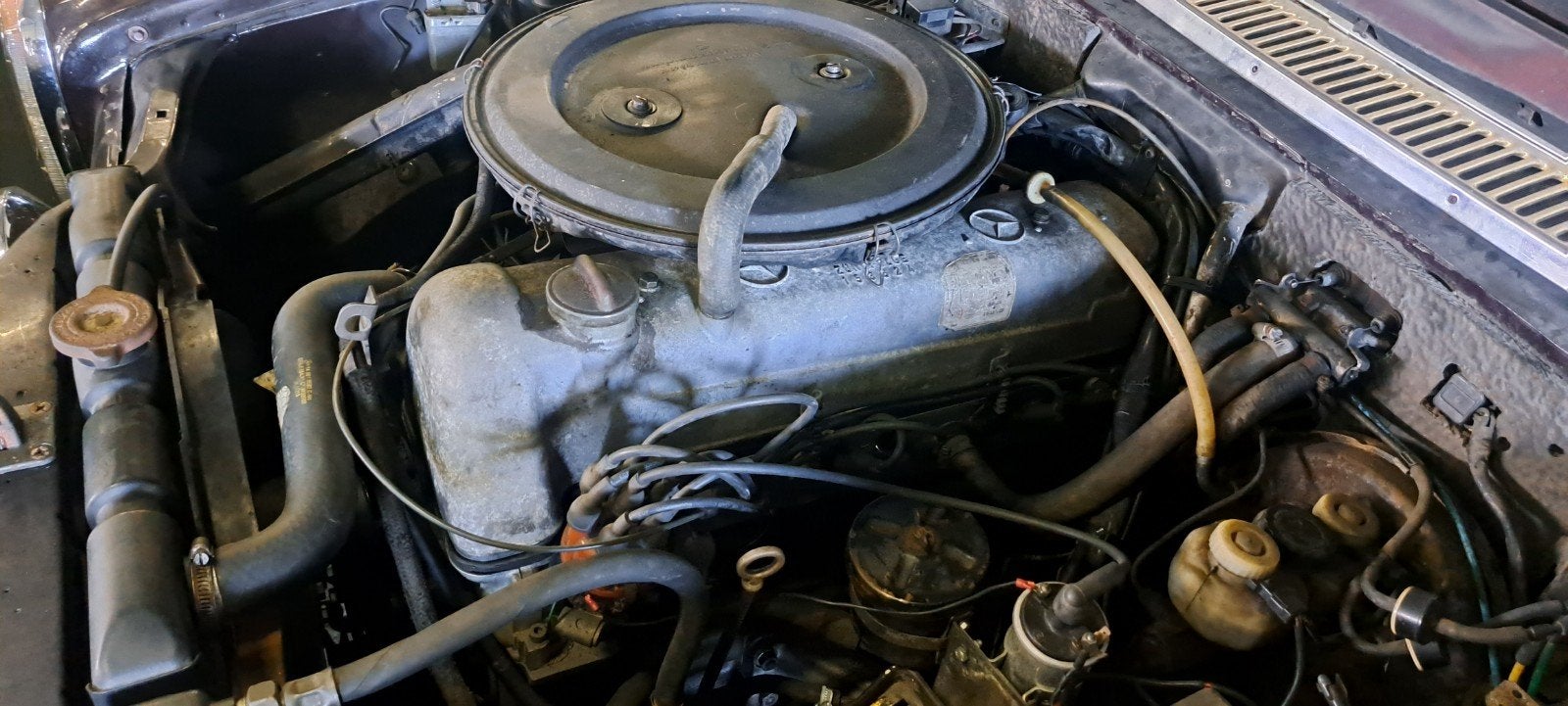 MERCEDES BENZ 280 CE COUPE, foto 2